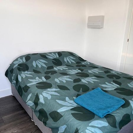 The Serviced Accommodations Harlow Zewnętrze zdjęcie
